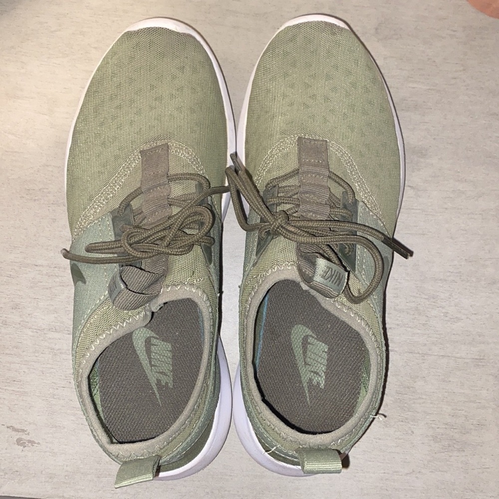 Nike Shoes 👟